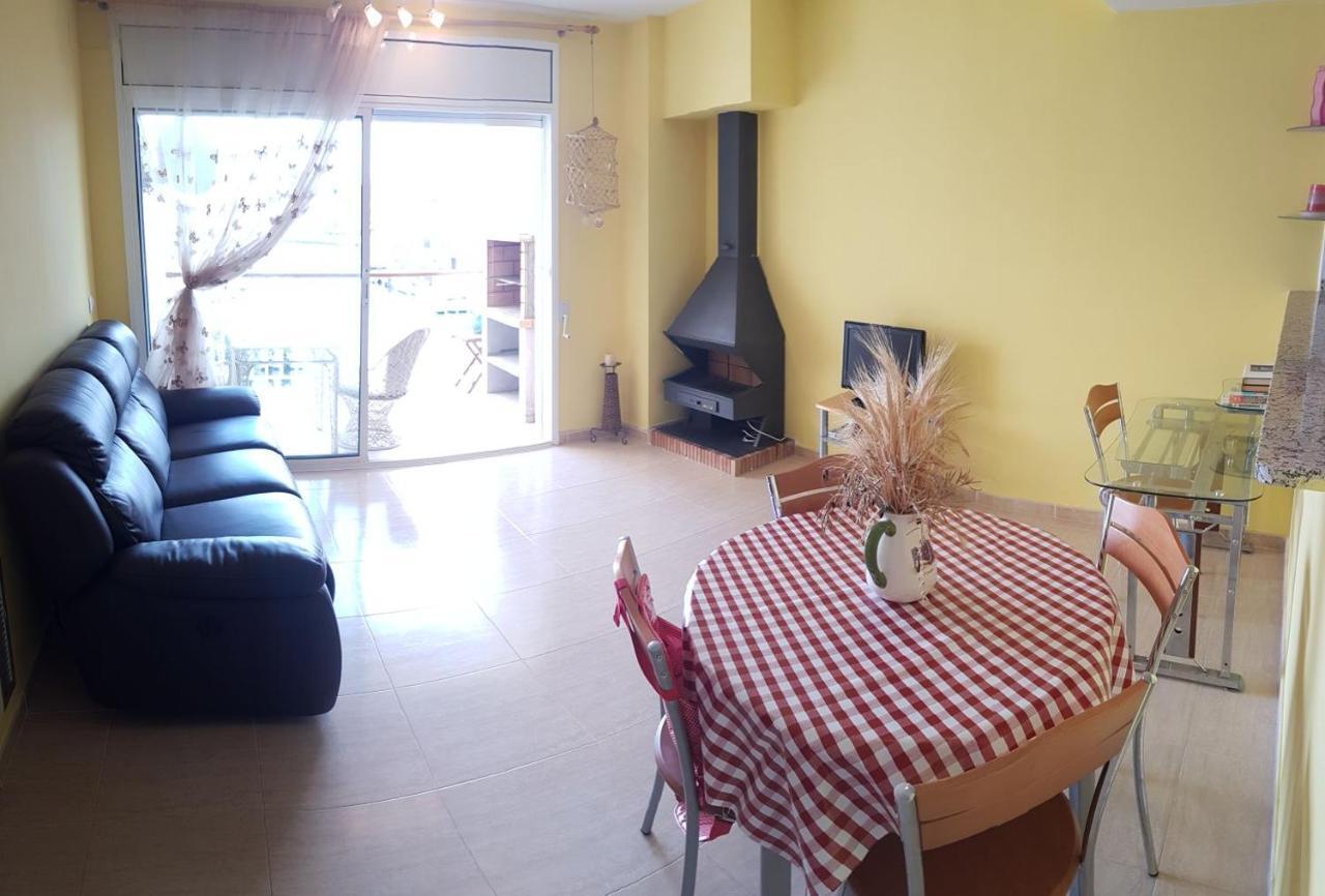 Magnifico Apartamento Junto Al Canal Principal. 艾姆布里亚布拉瓦 外观 照片