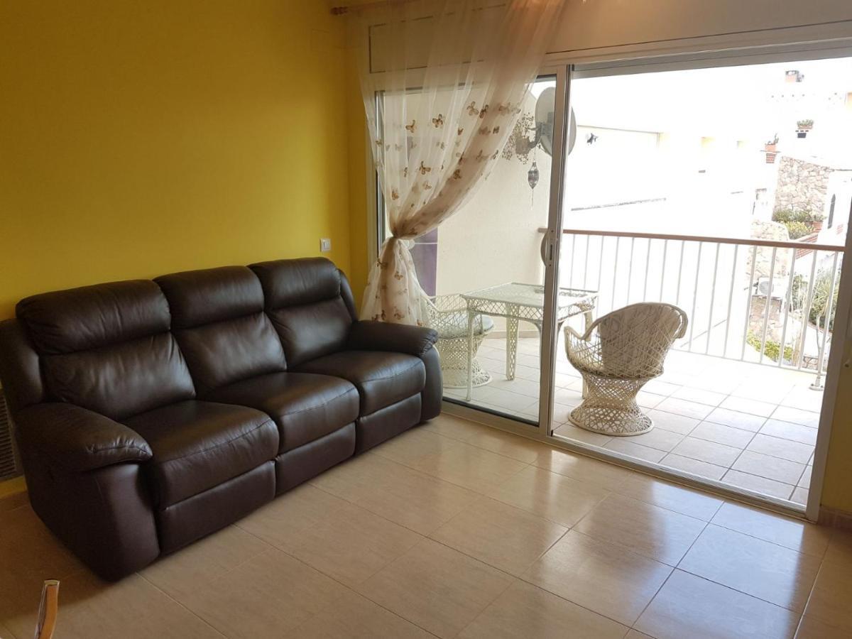 Magnifico Apartamento Junto Al Canal Principal. 艾姆布里亚布拉瓦 外观 照片