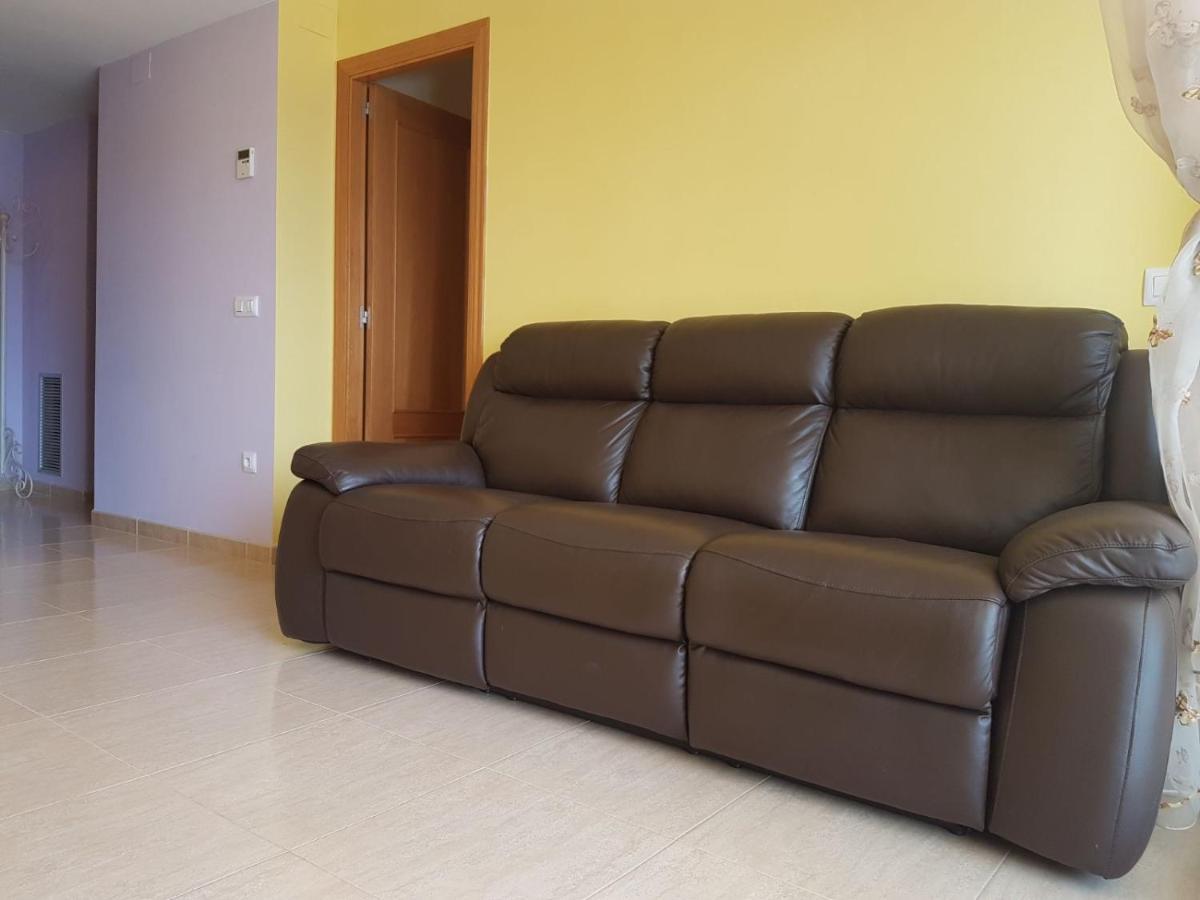 Magnifico Apartamento Junto Al Canal Principal. 艾姆布里亚布拉瓦 外观 照片