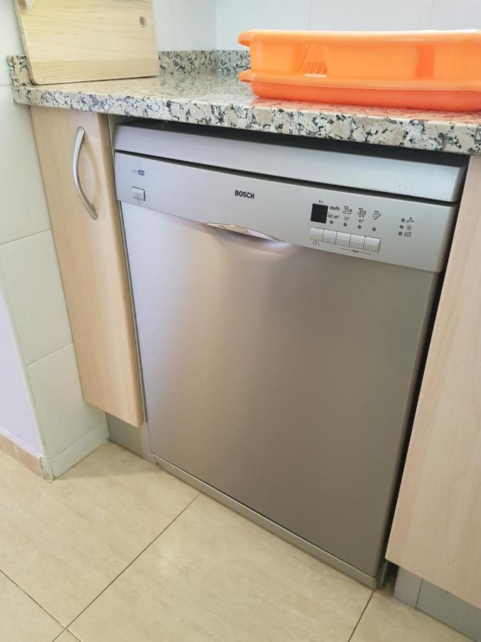 Magnifico Apartamento Junto Al Canal Principal. 艾姆布里亚布拉瓦 外观 照片
